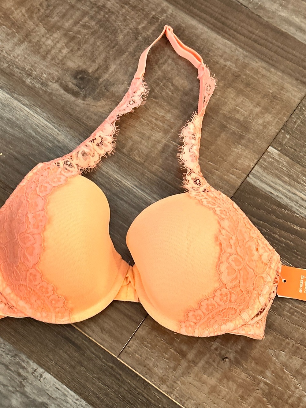50%offw❤️Gillian & O’Malley Lace Halter Bra peach NWT 34c